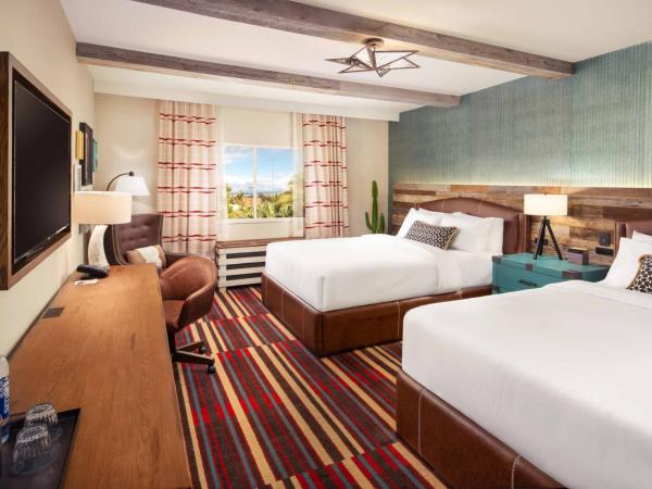 Silverton Casino Lodge - Newly Renovated : photo 4 de la chambre lodge 2 queen beds