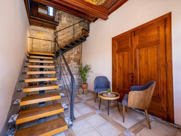 Route Hotel Kaleici - Adult Only (12+) : photo 5 de la chambre suite deluxe avec lit king-size