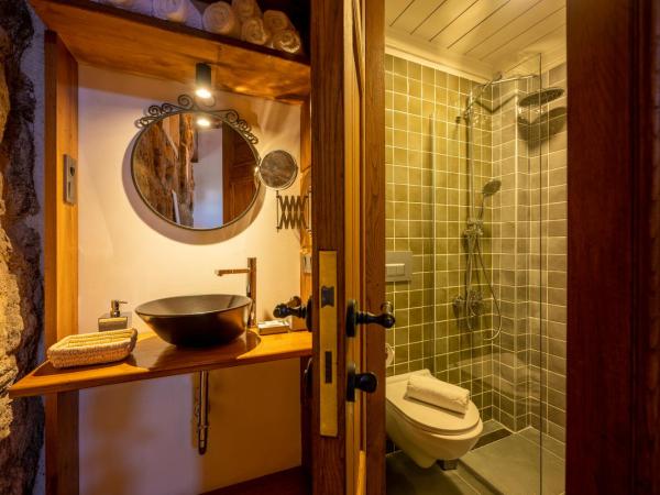 Route Hotel Kaleici - Adult Only (12+) : photo 10 de la chambre suite deluxe avec lit king-size