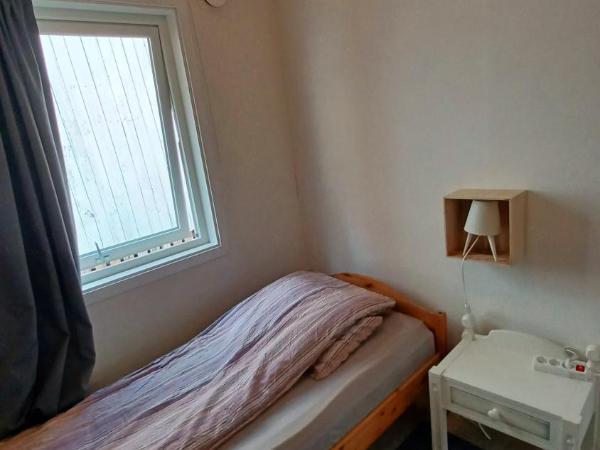 Tromso Coco Apartments in Center : photo 2 de la chambre chambre simple avec salle de bains commune