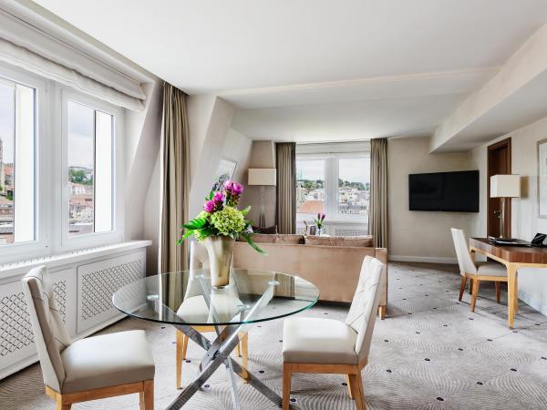 Lausanne Palace : photo 4 de la chambre suite