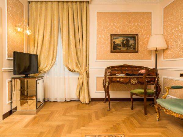 Hotel Bernini Palace : photo 8 de la chambre suite