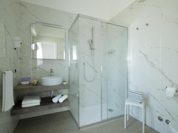 Hotel Pillon : photo 5 de la chambre chambre double ou lits jumeaux deluxe avec balcon