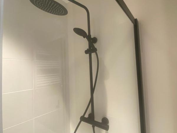 DONOSTIA ROOMS : photo 4 de la chambre chambre quadruple