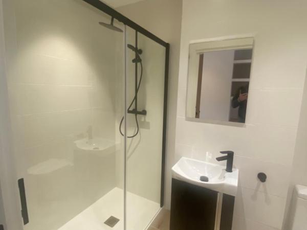 DONOSTIA ROOMS : photo 3 de la chambre chambre quadruple