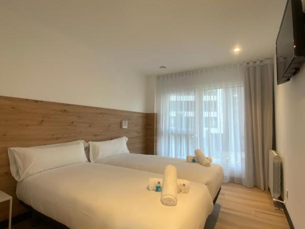 DONOSTIA ROOMS : photo 5 de la chambre chambre lits jumeaux