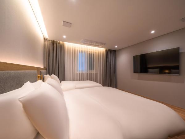 Comfort inn Yeouido : photo 5 de la chambre chambre lits jumeaux deluxe