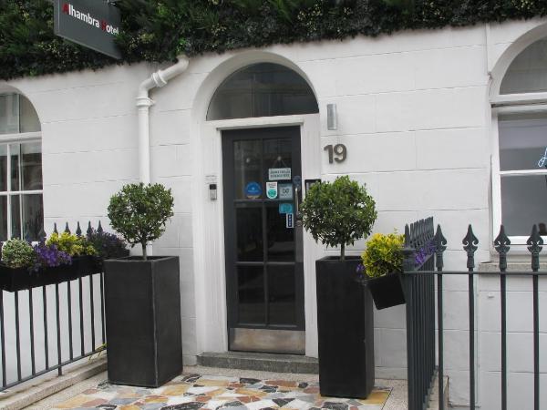 Alhambra Hotel : photo 1 de la chambre chambre triple