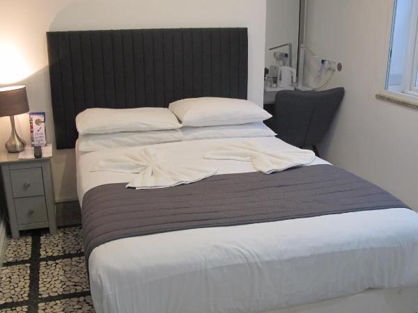 Alhambra Hotel : photo 5 de la chambre chambre double