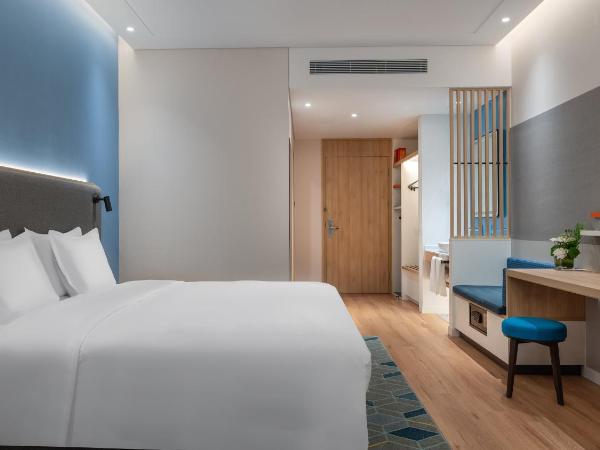 Holiday Inn Express Dalian Golden Pebble Beach, an IHG Hotel : photo 1 de la chambre chambre standard