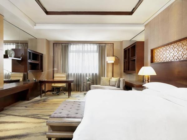 Sheraton Xi'an North City Hotel : photo 1 de la chambre chambre lit king-size exécutive - vue sur ville