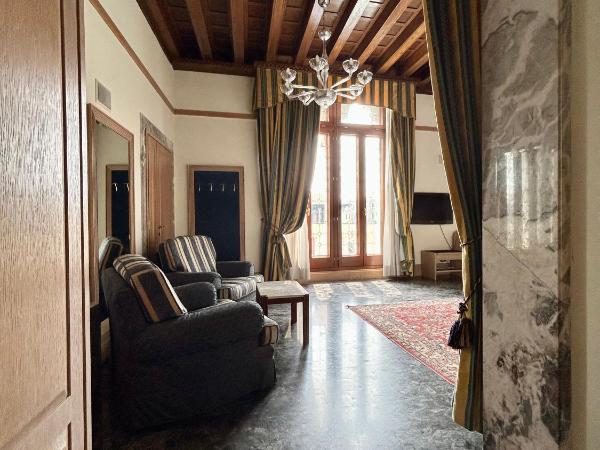 Foscari Palace : photo 10 de la chambre suite – vue sur canal