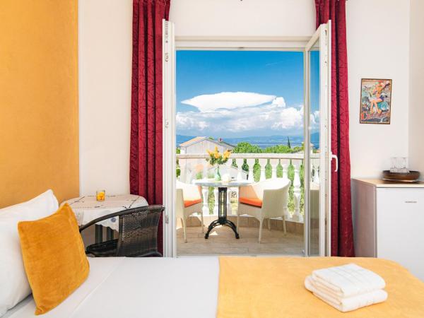 Vila Panorama : photo 7 de la chambre chambre double - vue sur mer