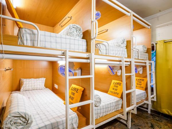 Urban Nomads Pods Parkview CoLive and CoWork : photo 6 de la chambre dortoir mixte de 6 lits