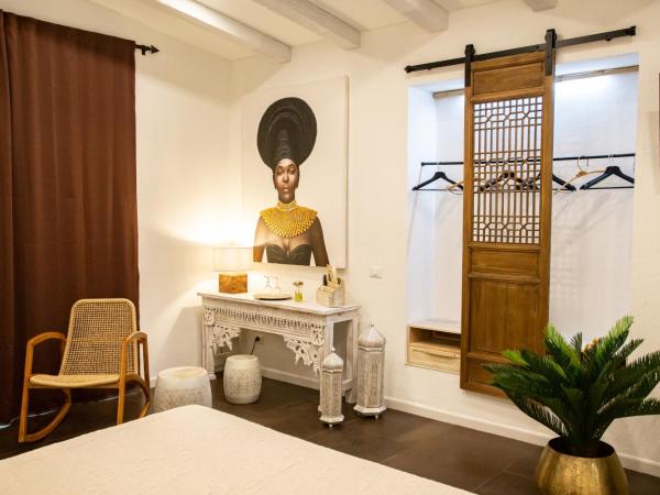 Amelia Apts & Rooms : photo 7 de la chambre grande chambre double