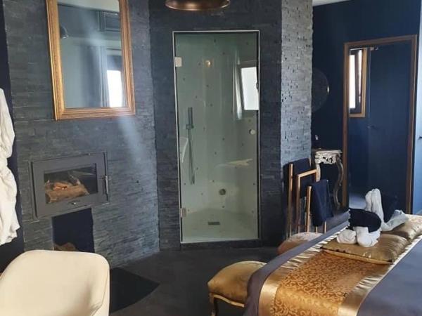 Salon Boyer : photo 1 de la chambre suite avec jacuzzi