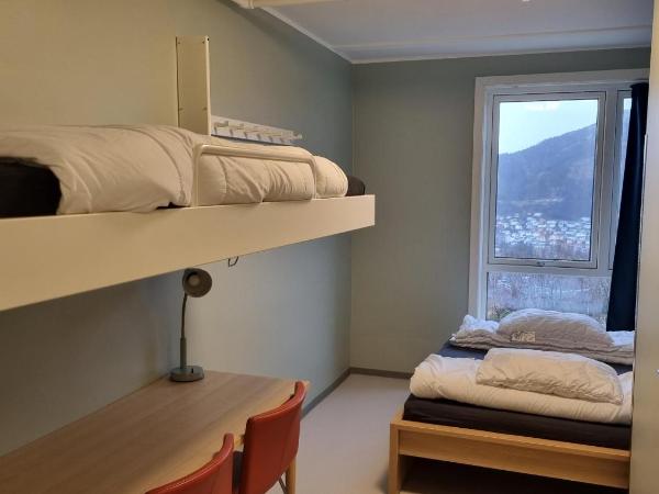 Bergen Hostel Montana : photo 3 de la chambre chambre double familiale