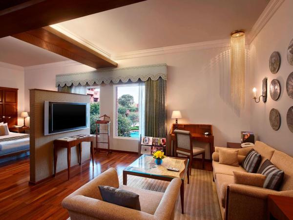 ITC Rajputana, a Luxury Collection Hotel, Jaipur : photo 2 de la chambre suite thikana avec accès au salon club + service de majordome et connexion wi-fi