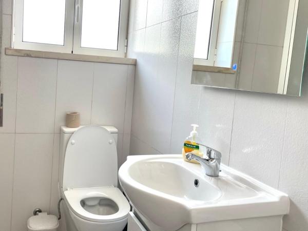 Colina do Elétrico : photo 5 de la chambre chambre double Économique