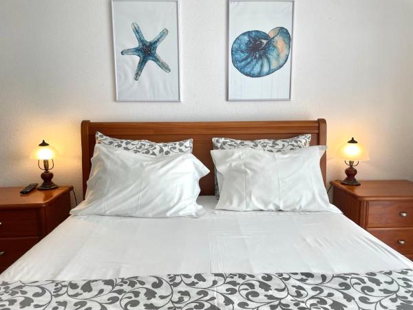 Colina do Elétrico : photo 10 de la chambre chambre double avec balcon - vue sur mer