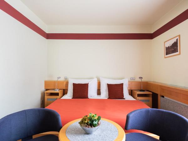 Jan Maria Hotel & Restaurant : photo 2 de la chambre chambre double