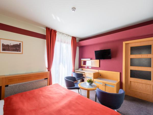 Jan Maria Hotel & Restaurant : photo 8 de la chambre chambre double