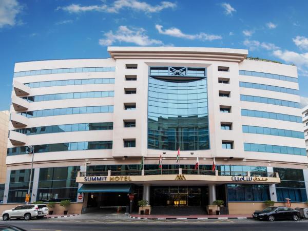 Landmark Summit Hotel : photo 2 de la chambre chambre familiale