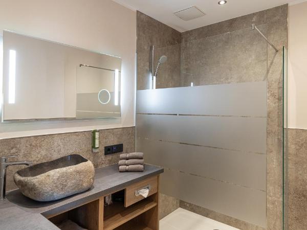 Hotel Frauenschuh Garni : photo 6 de la chambre chambre familiale avec balcon