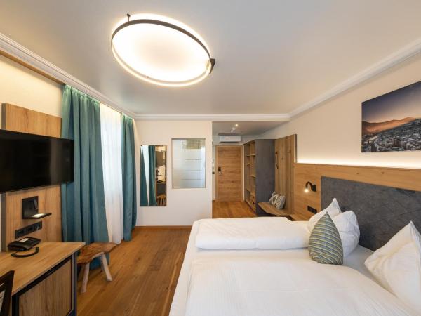 Hotel Frauenschuh Garni : photo 2 de la chambre chambre double supérieure