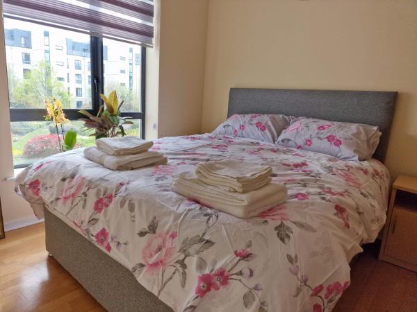 Clearwater Apartment : photo 5 de la chambre chambre double avec cuisine commune
