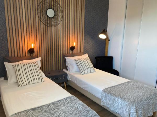 Appart'Hotel - Gare TGV - Courtine - Confluence - 407 : photo 9 de la chambre appartement