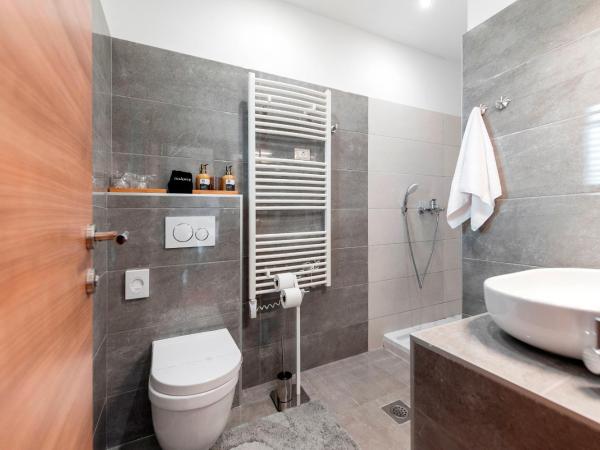 Villa B&B Marina & Parking Free : photo 7 de la chambre chambre double ou lits jumeaux standard