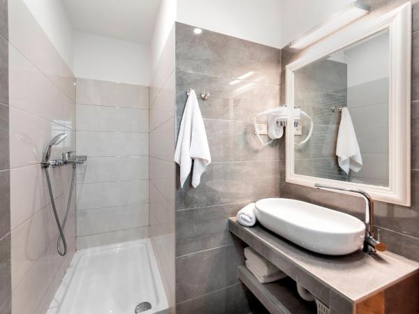 Villa B&B Marina & Parking Free : photo 8 de la chambre chambre double ou lits jumeaux standard