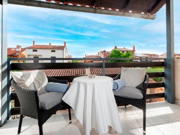 Villa B&B Marina & Parking Free : photo 10 de la chambre chambre double ou lits jumeaux standard