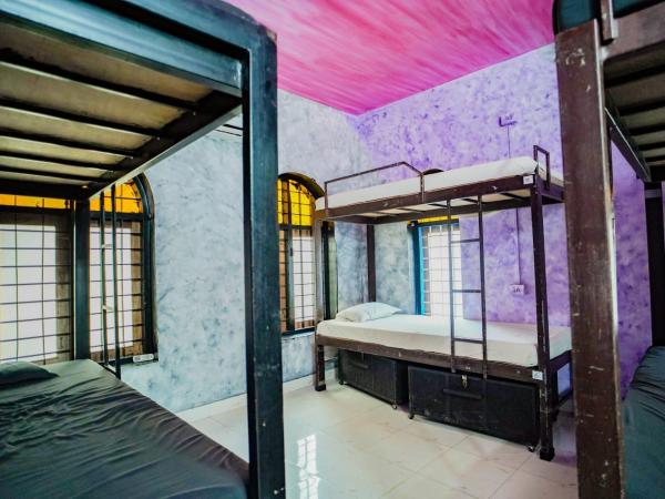Santa Maria Hostel, Fort Kochi : photo 2 de la chambre lit dans dortoir pour femmes de 6 lits