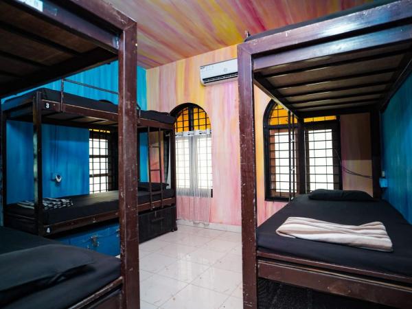 Santa Maria Hostel, Fort Kochi : photo 4 de la chambre lit dans dortoir pour femmes de 6 lits