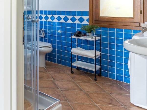 Le Dimore di Nettuno - Happy Rentals : photo 9 de la chambre appartement - vue sur piscine