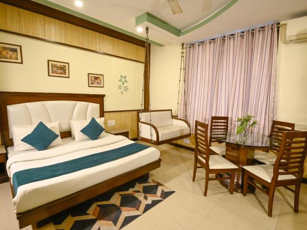 Hotel Baba Deluxe at New Delhi Railway Station -By RCG Hotels : photo 2 de la chambre chambre lit king-size supérieure