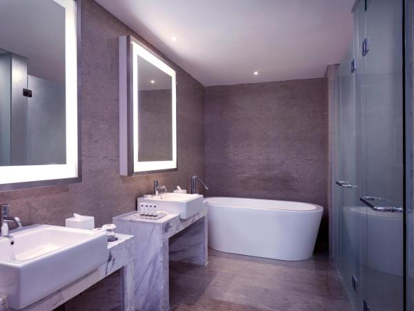 Grand Mercure Jakarta Harmoni : photo 4 de la chambre suite exécutive