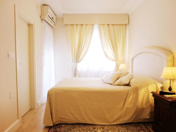 Villa Triana-Adults Only : photo 10 de la chambre chambre double standard avec balcon 