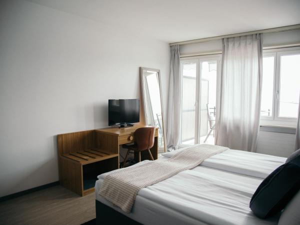 Al Pozz Boutique Resort : photo 8 de la chambre chambre double supérieure - vue sur lac