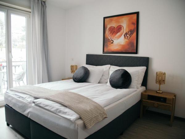 Al Pozz Boutique Resort : photo 1 de la chambre chambre double ou lits jumeaux standard - vue sur montagne