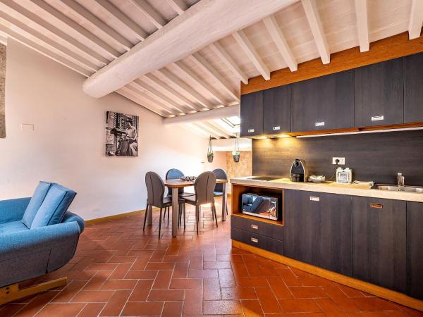 Martelli 6 Suite & Apartments : photo 6 de la chambre suite premium avec cuisine