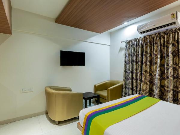 Treebo Hiland Suites : photo 3 de la chambre chambre double standard