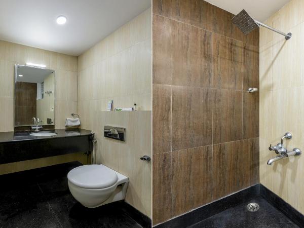 Treebo Hiland Suites : photo 7 de la chambre chambre double standard