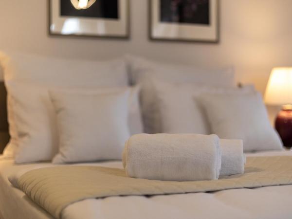 Hotel Sofia by The Railway Station Wroclaw : photo 9 de la chambre chambre double supérieure