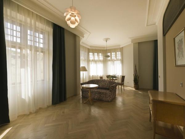 Grandhotel Ambassador Národní Dům : photo 4 de la chambre suite double junior