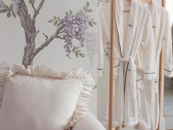 Maison Jullian : photo 8 de la chambre chambre triple - vue sur jardin