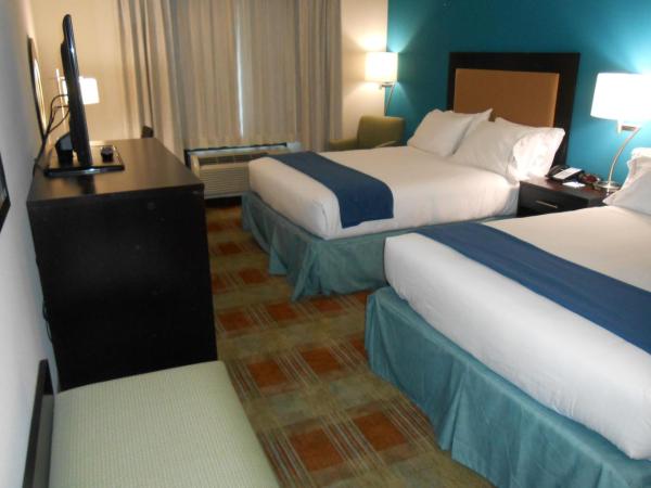 Holiday Inn Express & Suites Houston Northwest-Brookhollow, an IHG Hotel : photo 2 de la chambre chambre double ou lits jumeaux standard