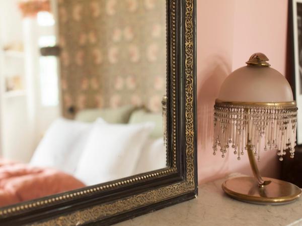 Maison Jullian : photo 9 de la chambre chambre double - vue sur jardin